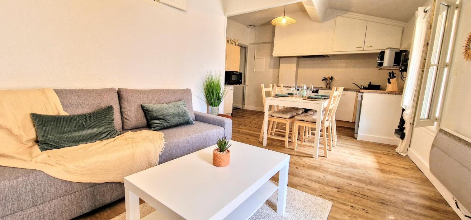 Charmant Appartement Банию-сюр-Мер Екстериор снимка